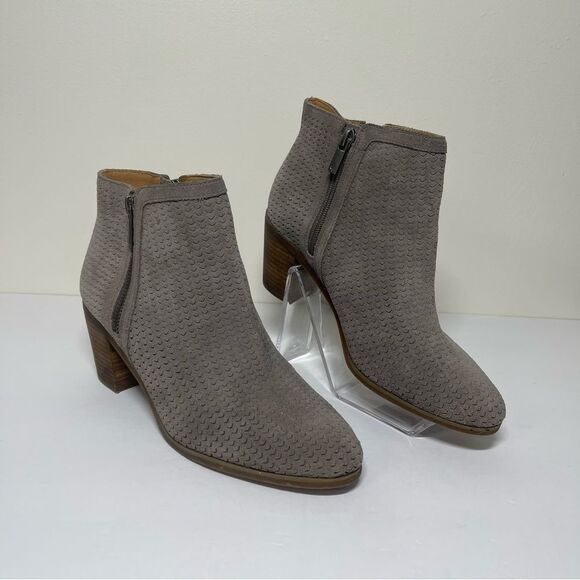 Lucky Brand Petre Suede Booties Size 7.5 - Picture 2 of 10